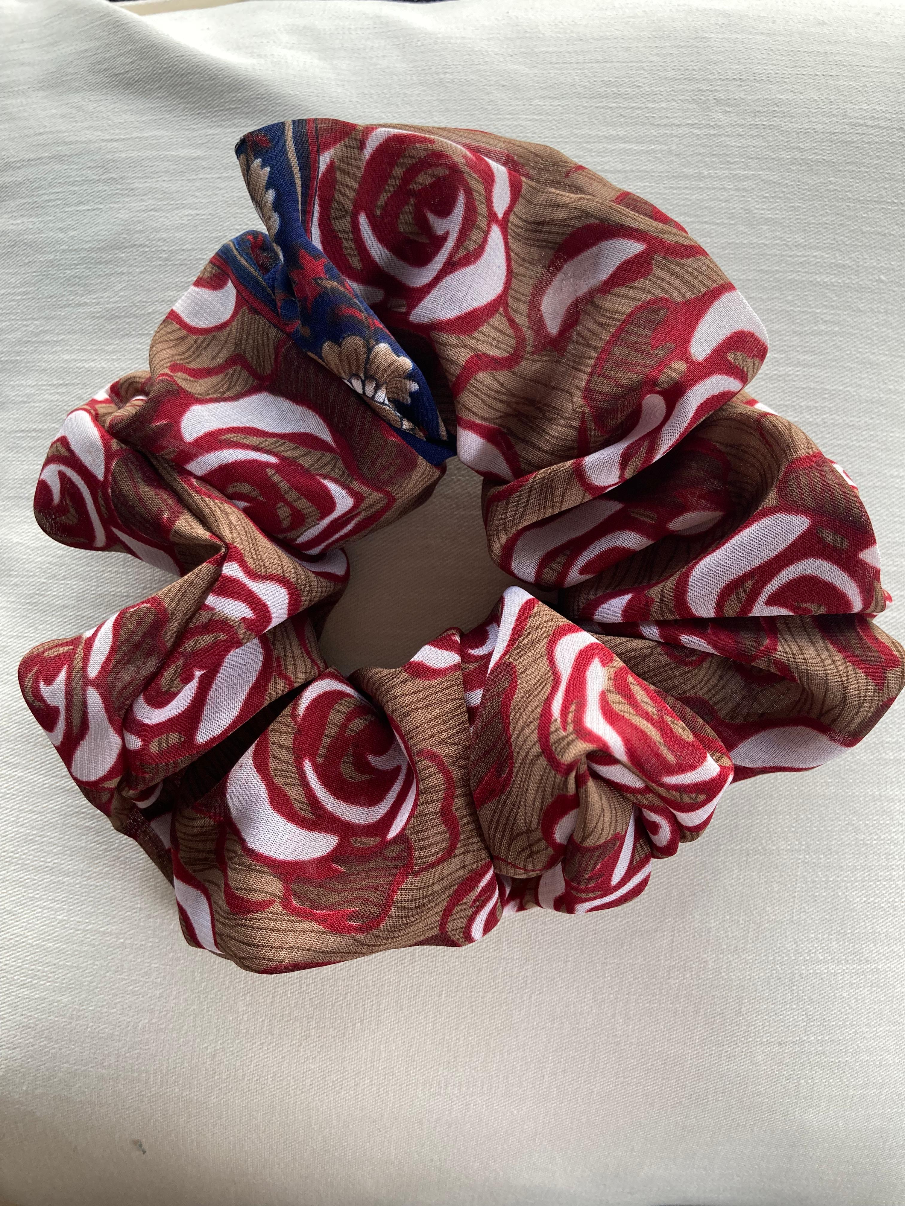 Scrunchy - Brown Roses (L)